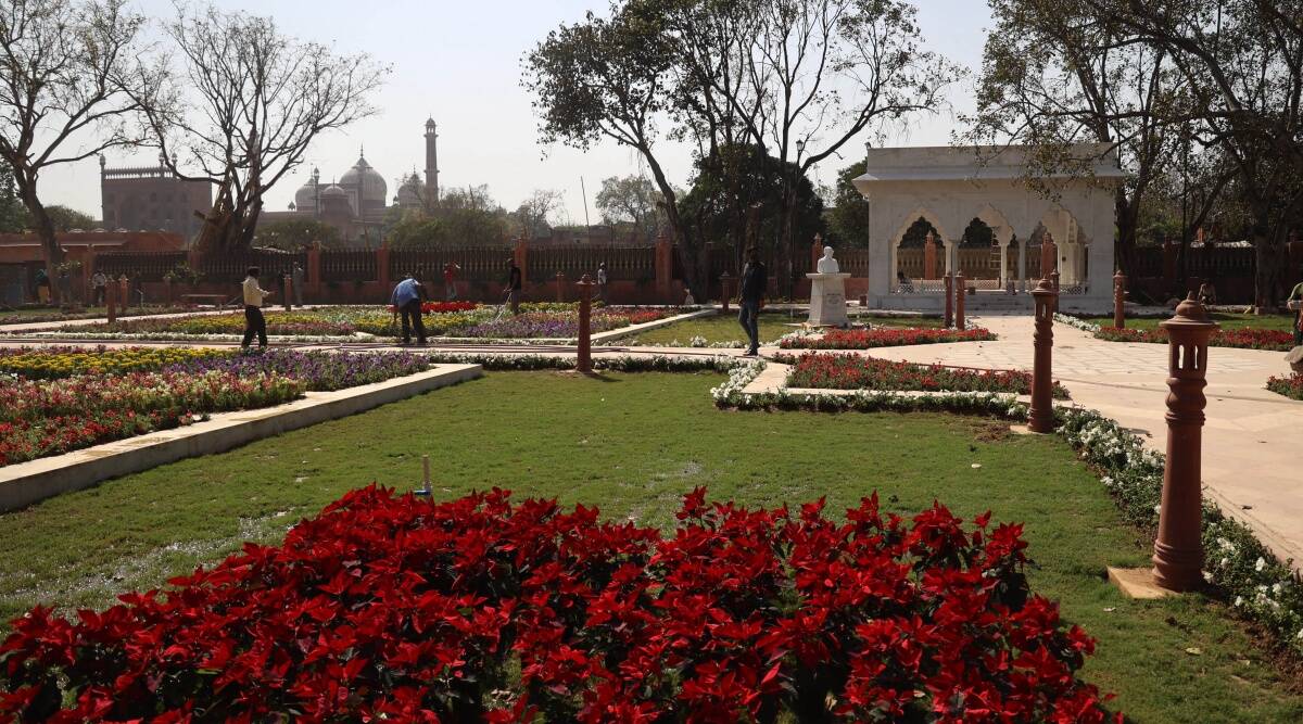 President inaugurates North MCD’s ‘Mughal architecture inspired’ Heritage Park