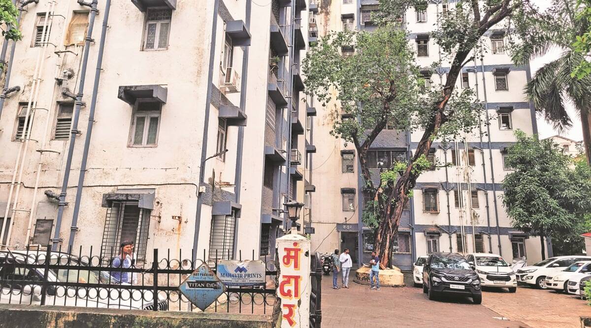 Two buildings housing govt staff to be razed
