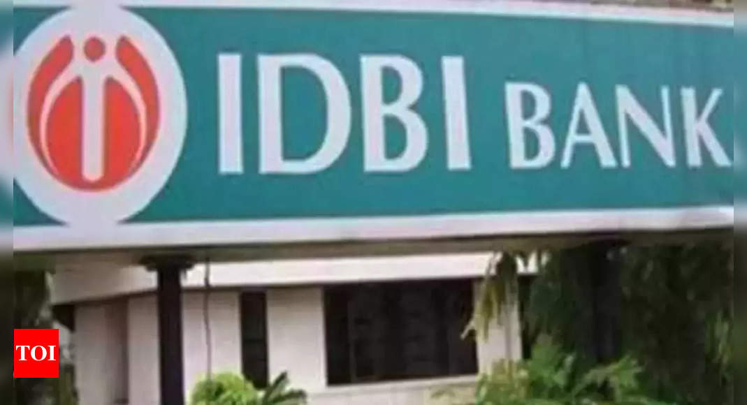 Govt, LIC move to sell 61% stake in IDBI Bank