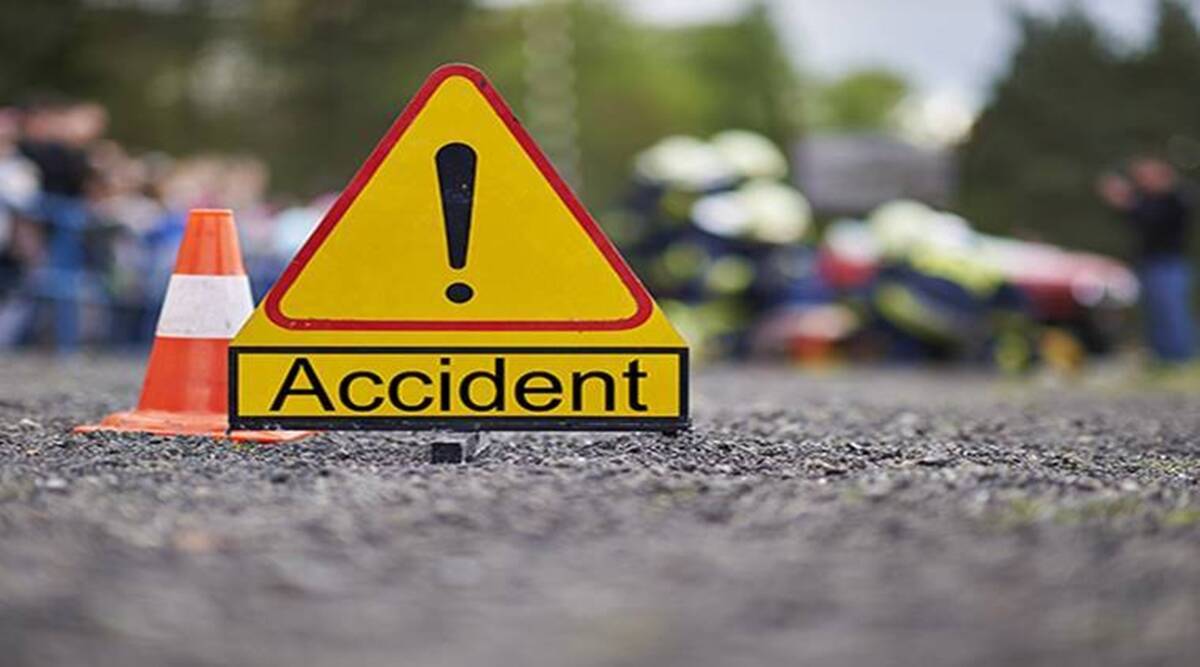 Accident on Signature Bridge in North Delhi leaves one dead, two injured