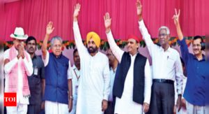 Arvind Kejriwal, Pinarayi Vijayan, Akhilesh Yadav by his side, Telangana CM K Chandrasekhar Rao targets BJP | Hyderabad News